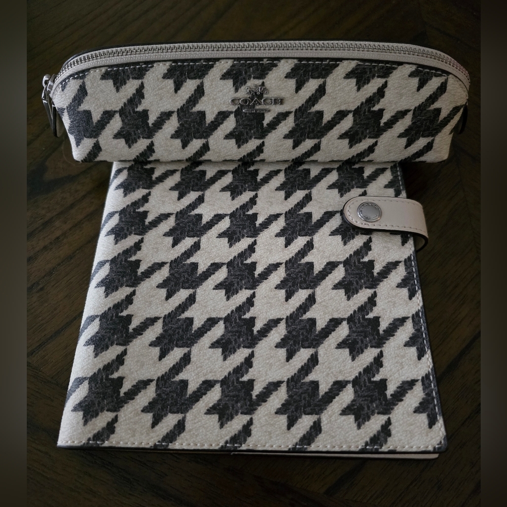 COACH Houndstooth Print Notebook & Pencil Case SET Silver/Cream/Black NWOT - Picture 2 of 14